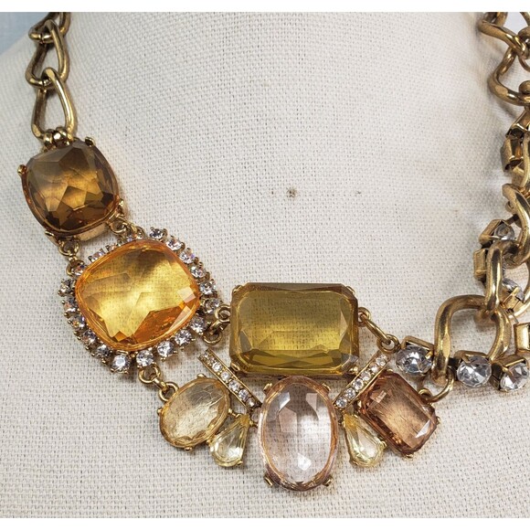 Vintage Talbot Gold Tone Cut Crystal & Resin Statement Necklace - Picture 7 of 12